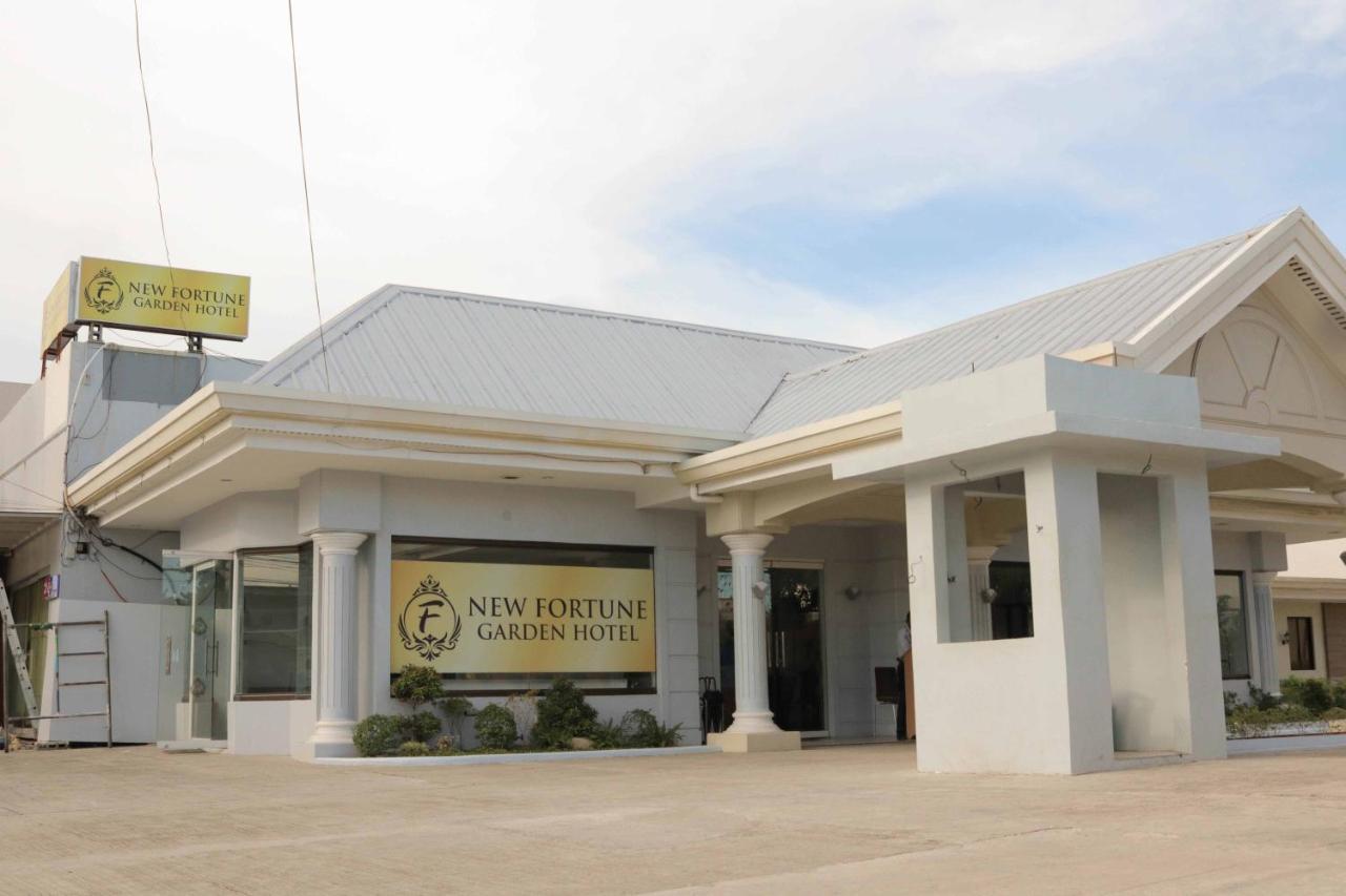 Reddoorz Premium @ Wireless Mandaue Cebu Hotel Kültér fotó